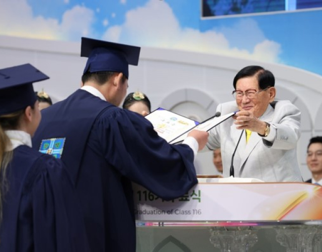 Shincheonji-Church-Produces-60000-Graduates-Including-Over-13000-Pastors-in-Four-Years.jpg