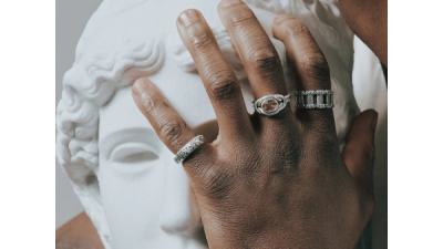 Silver-Denims-Launches-in-Mumbai-With-Paris-Designed-Jewellery-1-Hour-Delivery-and-Exclusive-Limited-Collections.png
