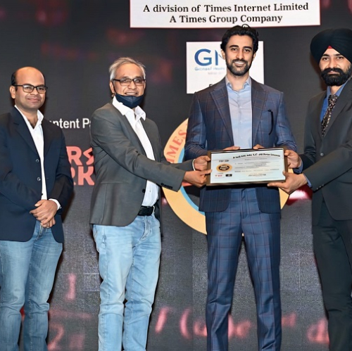 Skips-School-of-Business-Sets-Benchmark-in-Placements-recognized-by-the-times-of-India-for-excellence.jpg