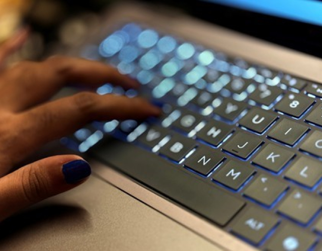 Survivors-of-online-sexual-abuse-in-the-US-face-legal-gaps-and-inaction-by-tech-companies-new-report-finds.jpg